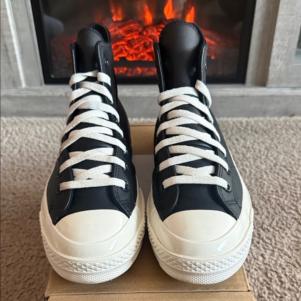 Converse Chuck 70 Hi Leather Black/White Mens 8.0
